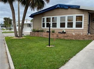 22 Carriage Ln, North Fort Myers, FL 33917