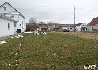 2nd image of 1303 E Market St