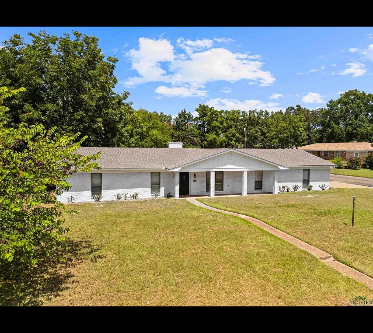 3 bed, 2071 sqft, $2,500 — Photo 3