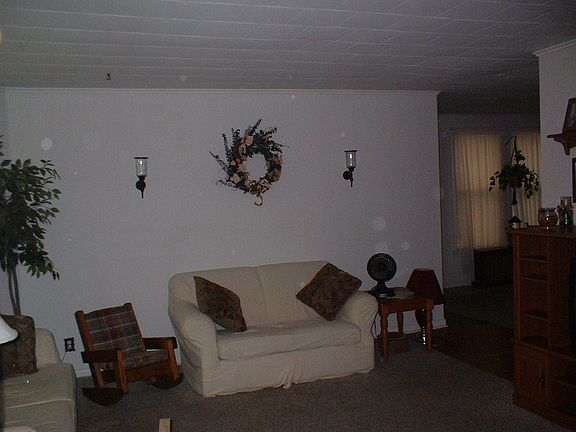 Living Rm