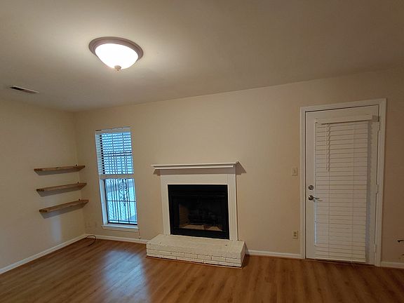 5th image of 1418 18th St S