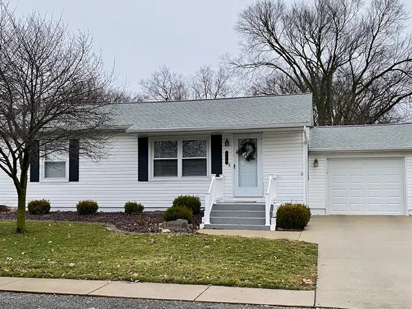 51 W Oak St, Aviston, IL 62216