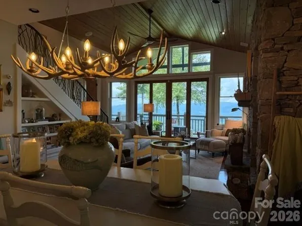 530 Andrew Banks Rd #B2, Burnsville, NC 28714