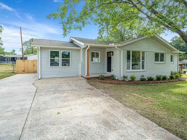 200 Saxon Dr, Birmingham, AL 35209