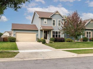 5014 Eagles Perch Dr, Madison, WI 53718