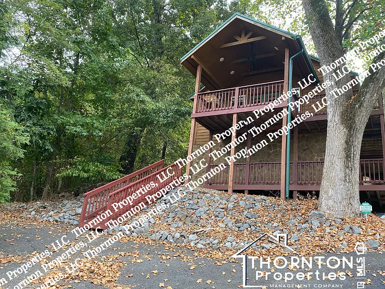 805 Preston Island Cir — Photo 1