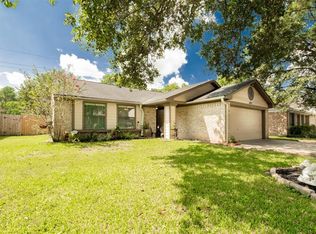 8003 Goldengrove Dr, Spring, TX 77379