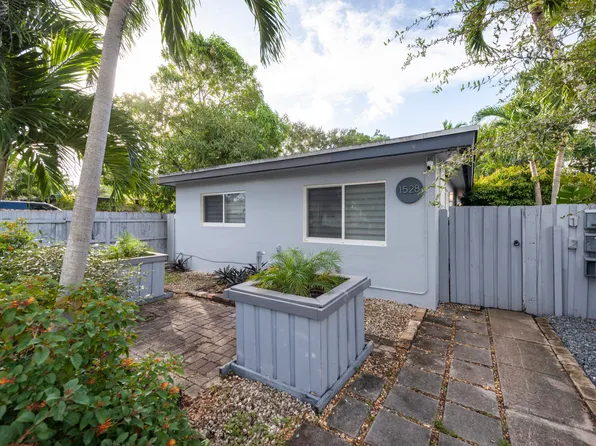 1528 NE 33rd St, Fort Lauderdale, FL 33334