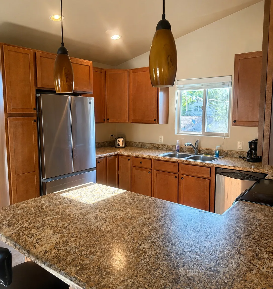 1 bed, 658 sqft, $1,600 — Photo 3