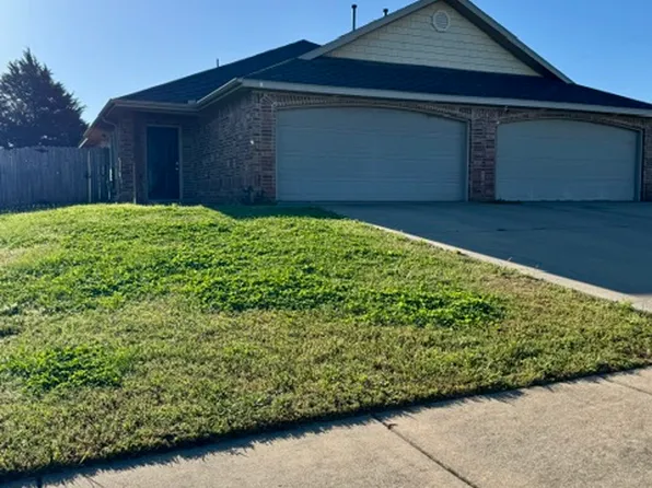 3503 N Robin Ct, Siloam Springs, AR