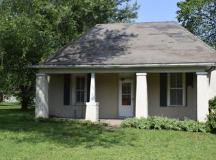 708 S Miller Rd, Willard, MO 65781