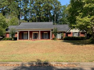 321 57th Ct, Meridian, MS 39305