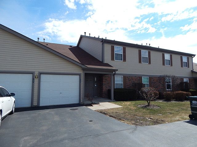 1st image of 727 Whispering Oaks Dr #1RC