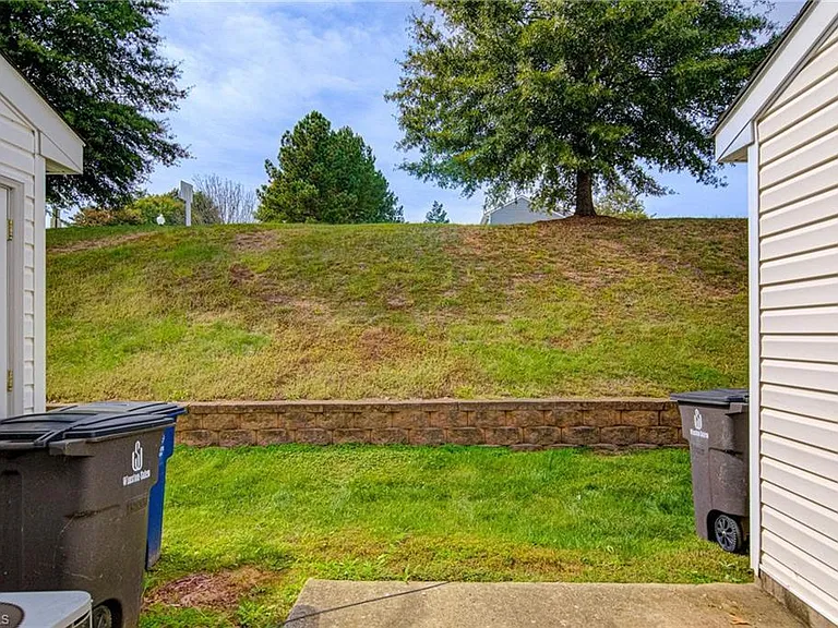 3030 Kensington Pl — Photo 26
