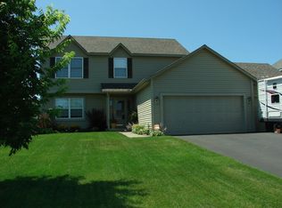 7770 Jonathan Ave S, Cottage Grove, MN 55016