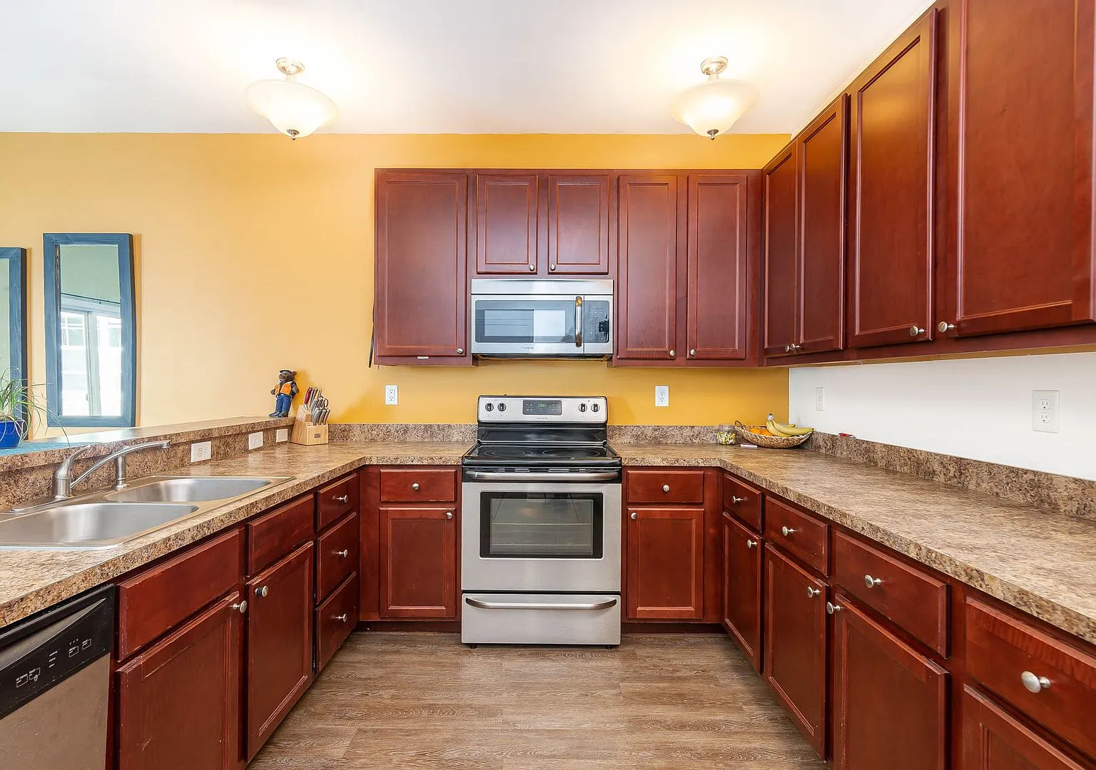 Great Western Branch Condo — Photo 1