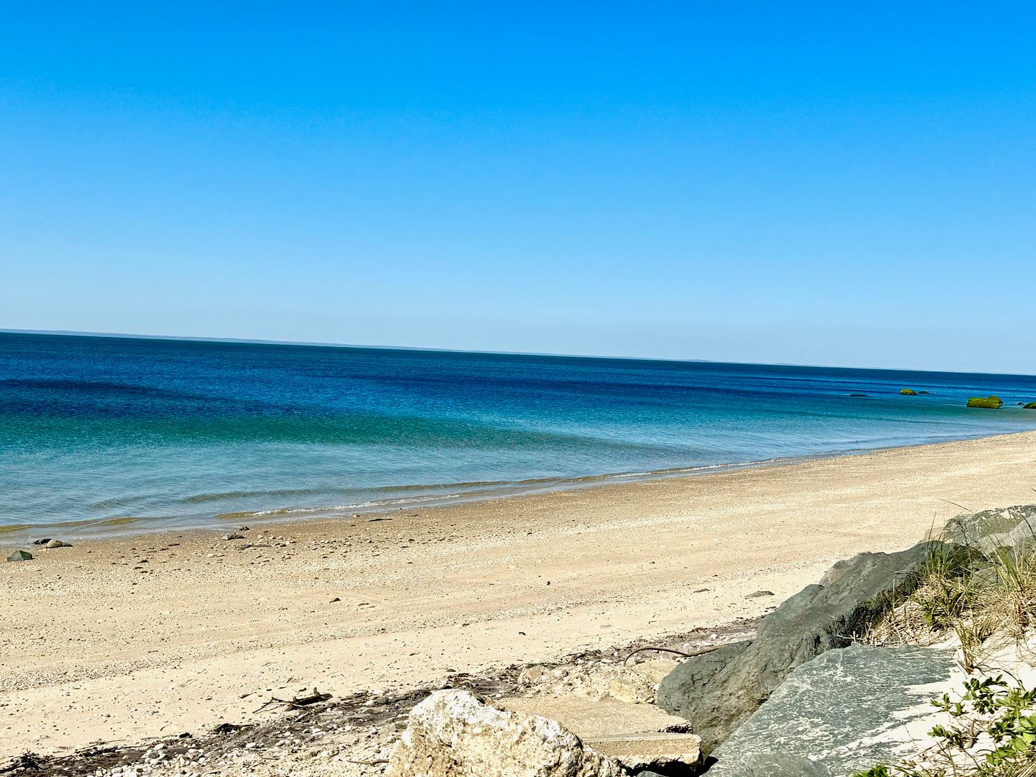 8095 Alvahs Ln, Cutchogue, NY 11935 Out East