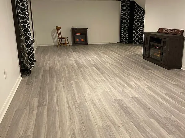 10 Huttwill Dr, Madison, NH 03849