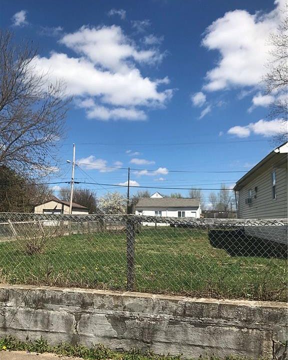 2nd image of 539 S Harris Ave