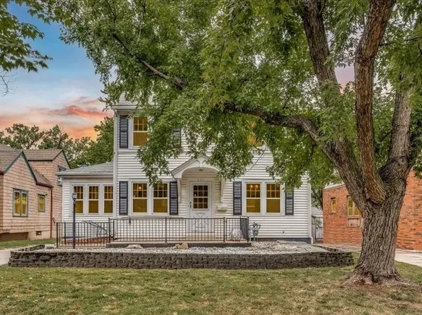 537 N Fountain St, Wichita, KS 67208