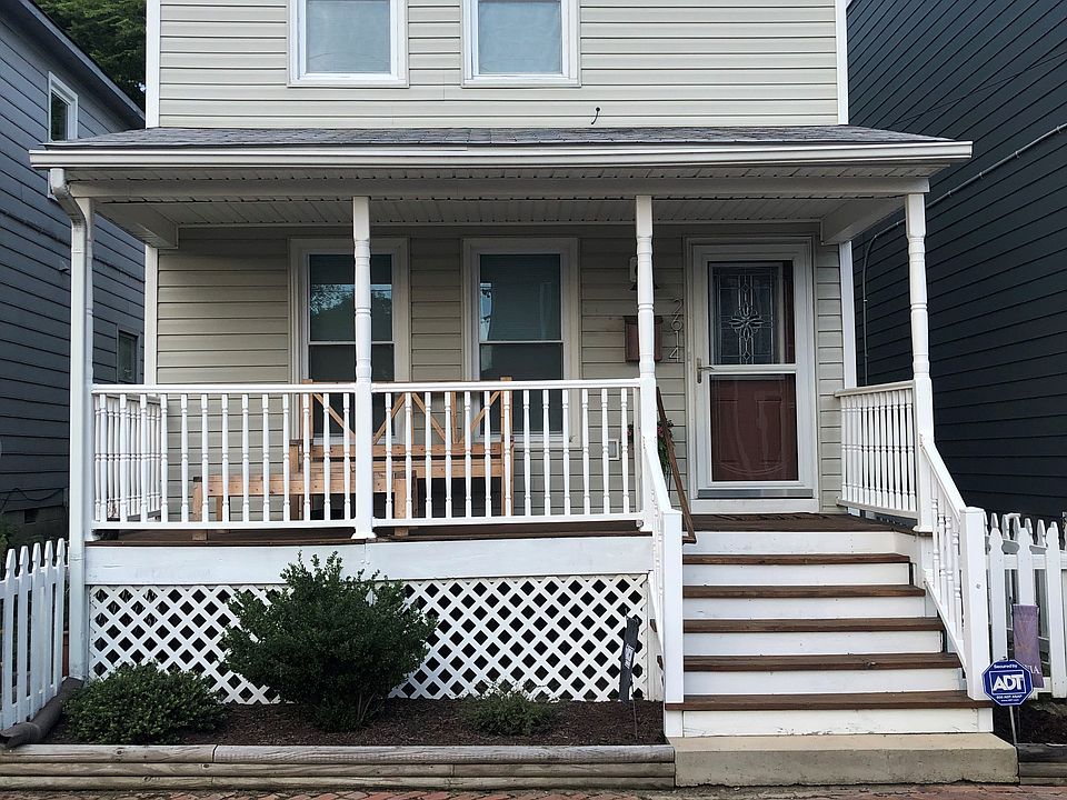 1st image of 2614 P St
