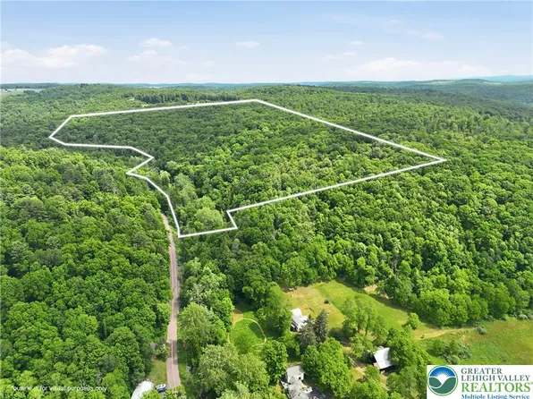 5203 W Nicholson Rd, Tunkhannock, PA 18657