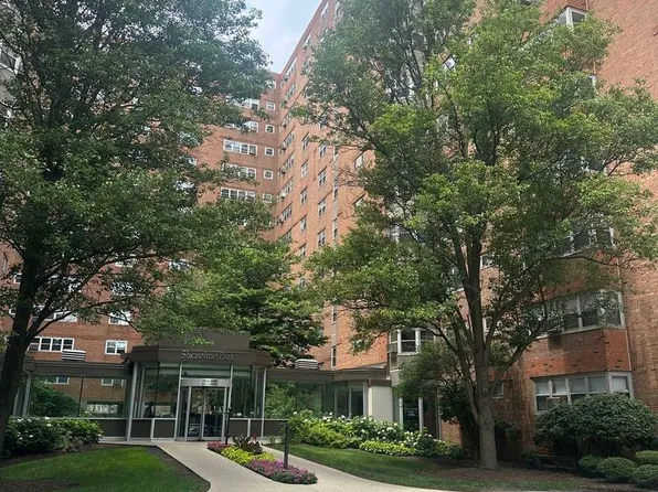 4970 N Marine Dr APT 528, Chicago, IL 60640