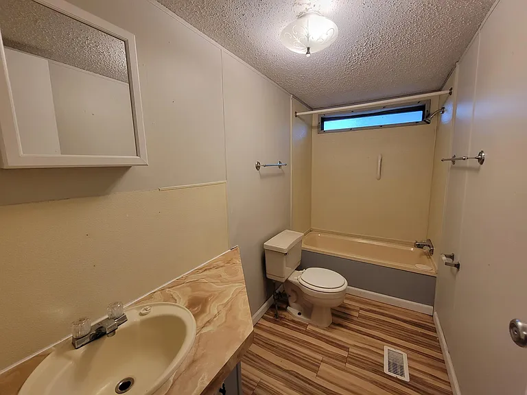 832 Briny Ln — Photo 11