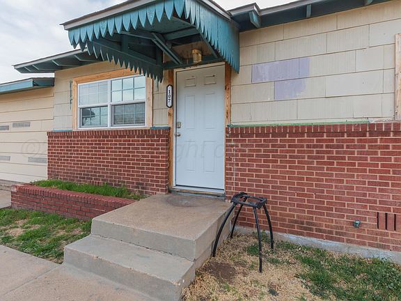 3rd image of 107 Inverness St