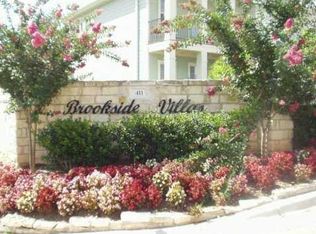 411 W Saint Elmo Rd APT 15, Austin, TX 78745