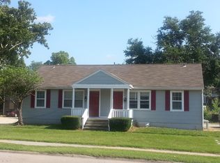 1919 College Heights Rd #2, Manhattan, KS 66502