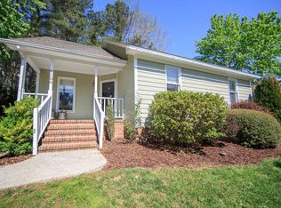 4106 Olde Coach Rd, Durham, NC 27707