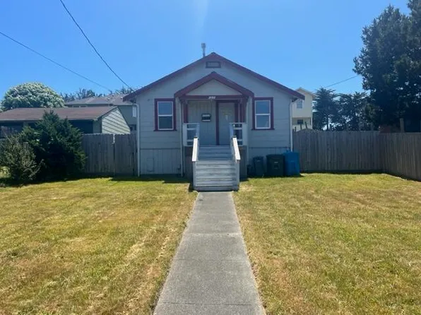 1631 McCullens Ave, Eureka, CA 95503