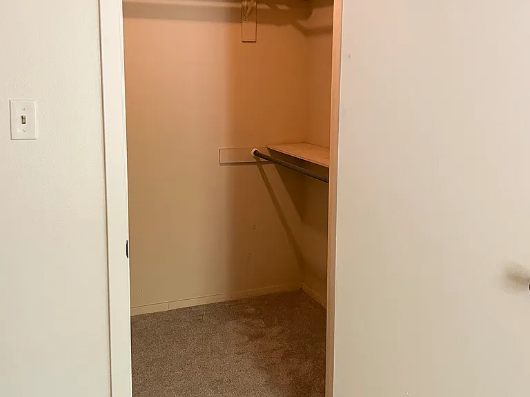 816 Cedar Ridge Dr — Photo 16