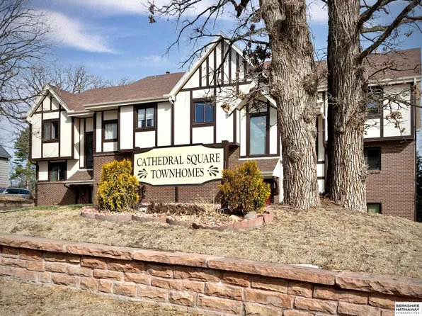 3618 Burt St, Omaha, NE 68131