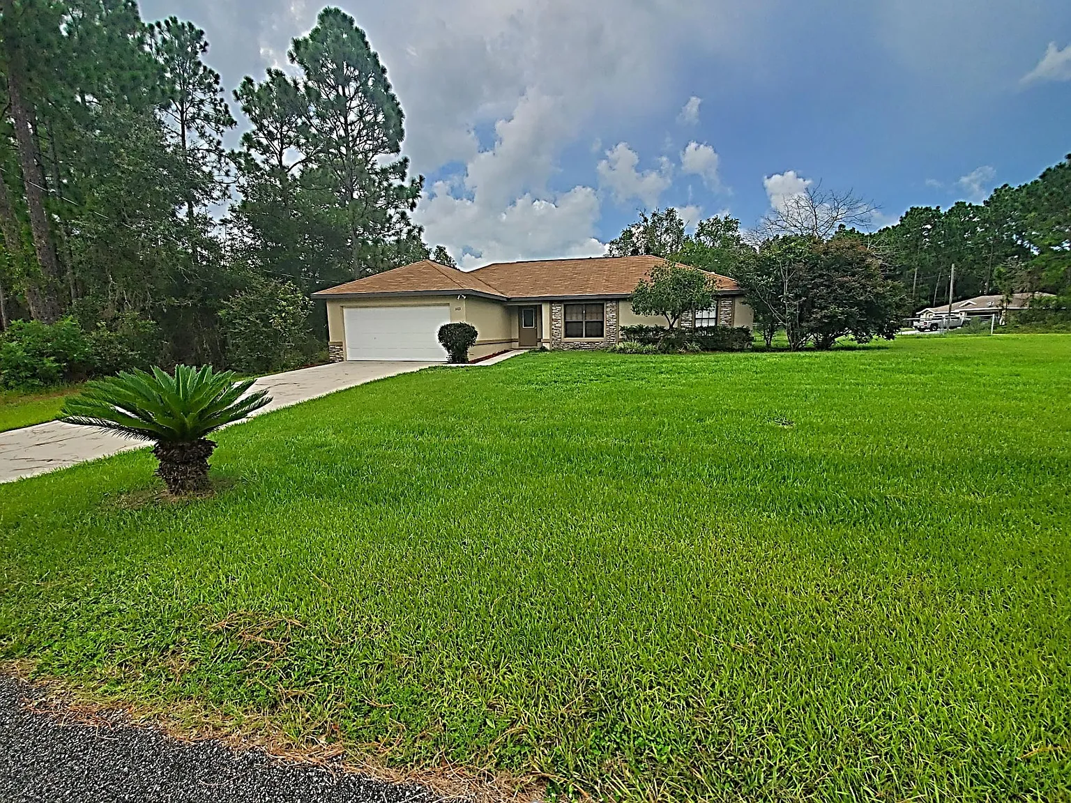 3 bed, 1446 sqft, $1,850 — Photo 1