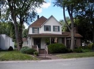 311 N Main St, Wanatah, IN 46390