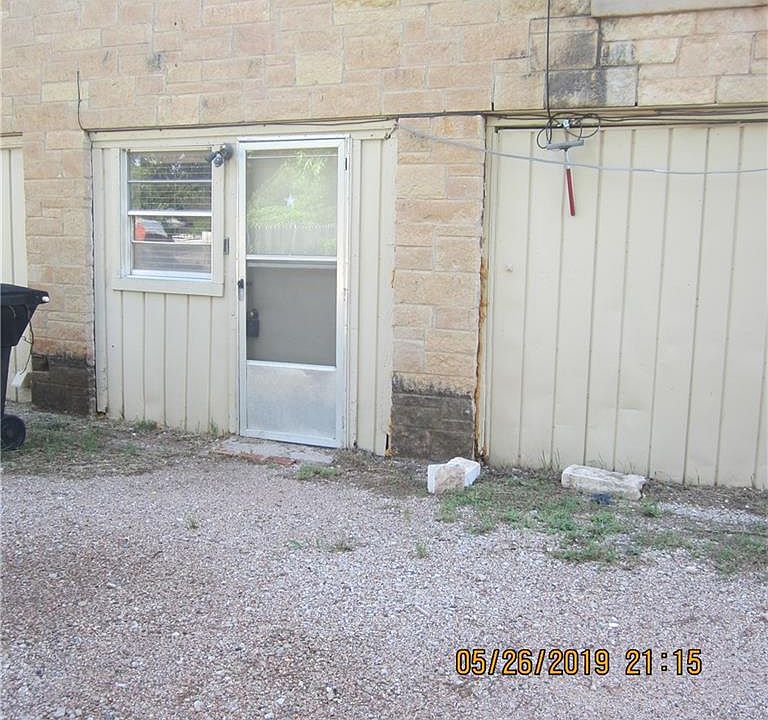 1st image of 118 College Dr #A