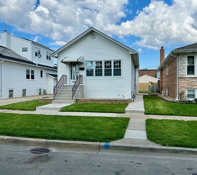 1st image of 2317 N 76th Ct