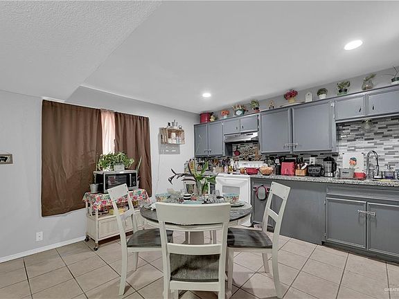 4th image of 3505 N 23rd Ln APT 210
