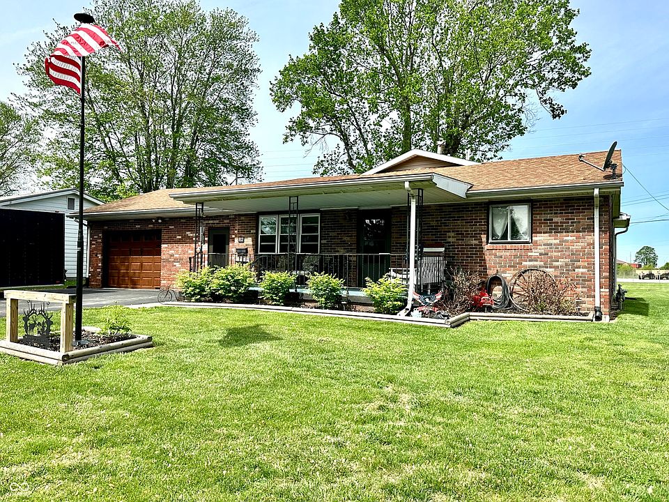 1st image of 812 W Walnut Dr