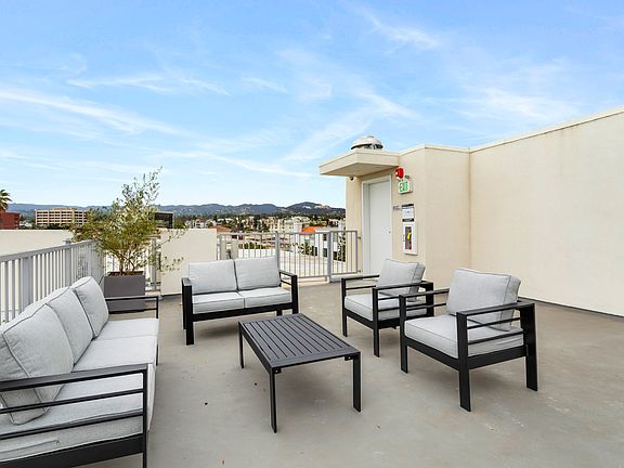 2nd image of 11727 Kiowa Ave #402