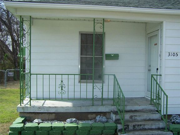 2nd image of 3105 Elm Park