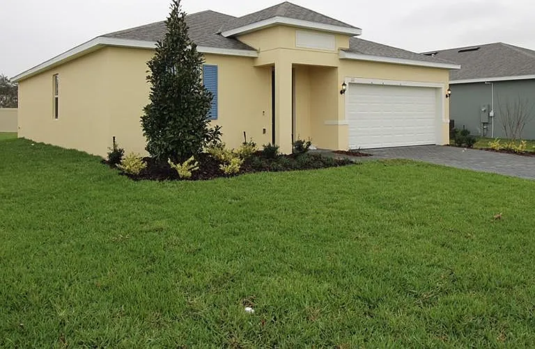 111 Roseville Dr — Photo 13
