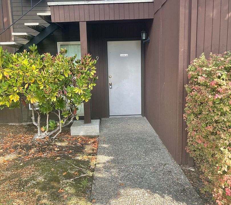 1st image of 432 W Umpqua St #9