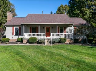 2573 Sandy Lake Rd, Ravenna, OH 44266