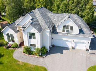 12424 Chokecherry Cir, Anchorage, AK 99515