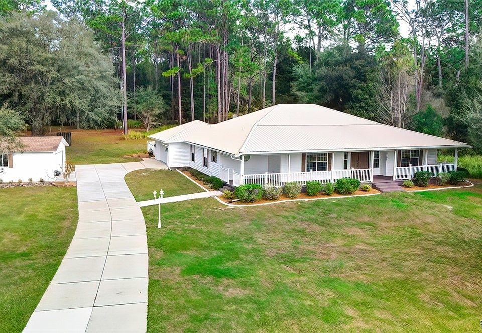 1st image of 2195 W Huntington Dr