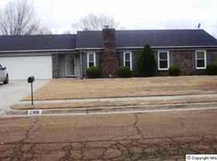2108 Thames Ave SW, Huntsville, AL 35803