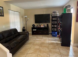 Lakes Of The Meadow Villa, Miami, FL 33185